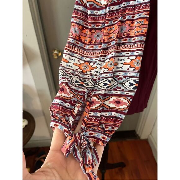 Dept222 Burgundy top with Aztec sleeves. Size Large - Picture 7 of 10